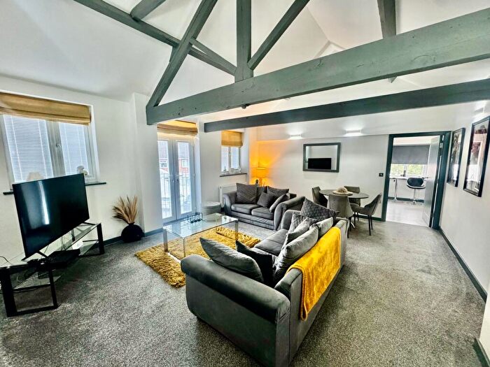 1 Bedroom Apartment For Sale In , Wellingborough Road, Rushden, NN10
