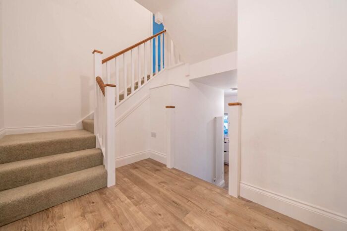 5 Bedroom Detached House For Sale In Chalk Grove, Kendal, LA9
