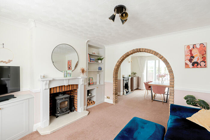 3 Bedroom Terraced House For Sale In Northville Road, Filton, Bristol, BS7