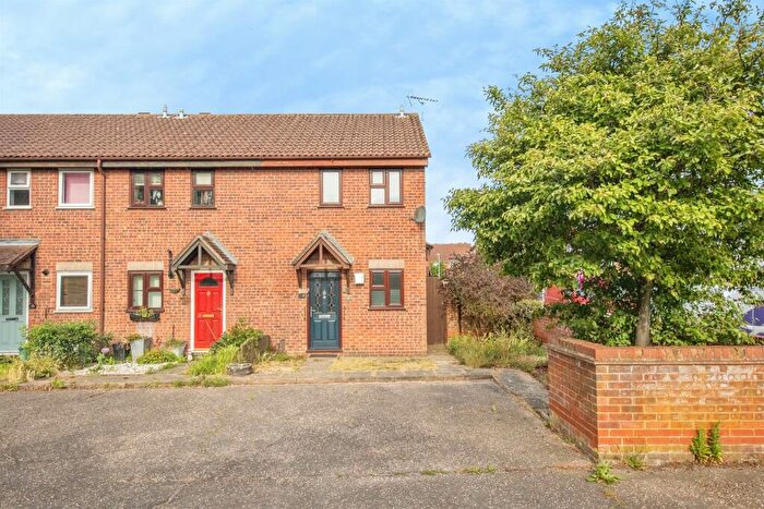 2 Bedroom End Of Terrace House For Sale In Enville Way, Highwoods, Colchester, CO4