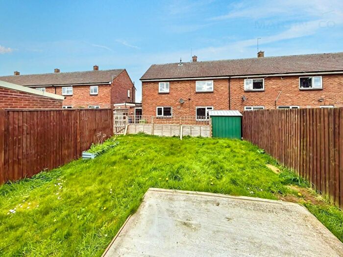 3 Bedroom End Terrace House For Sale In Bettesworth Road, Hemswell Cliff, Gainsborough, DN21