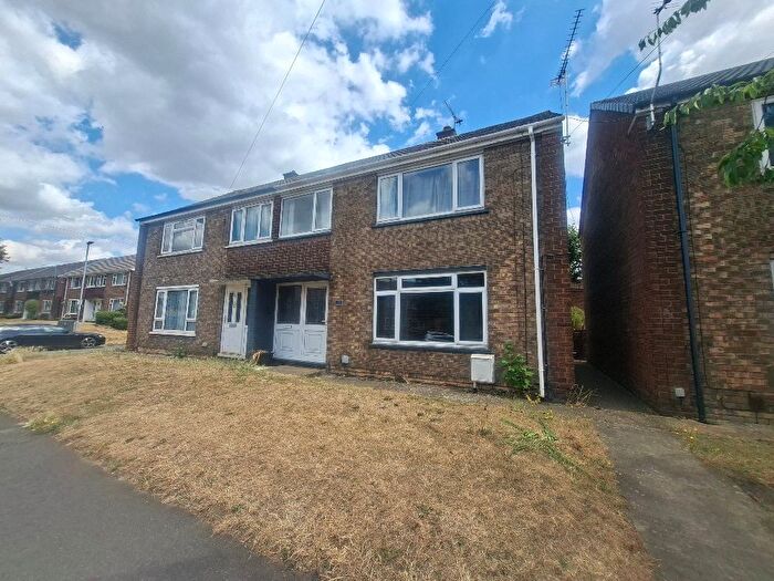 3 Bedroom Property To Rent In Dryden Road, Scunthorpe, DN17