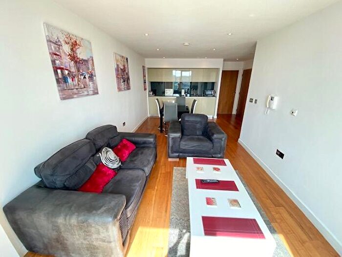 1 Bedroom Apartment To Rent In City Lofts, St. Pauls Square, Sheffield, S1