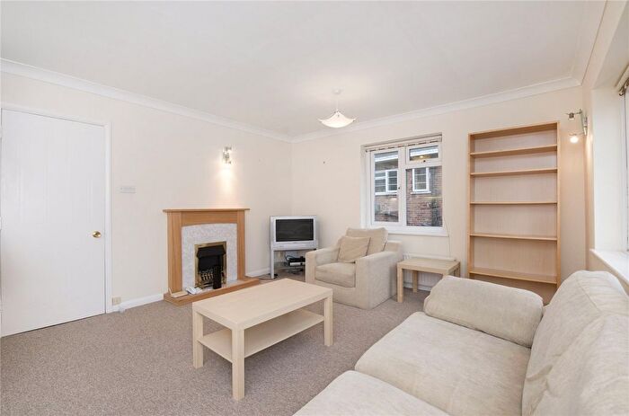 1 Bedroom Flat To Rent In Castlebar Park, London, W5