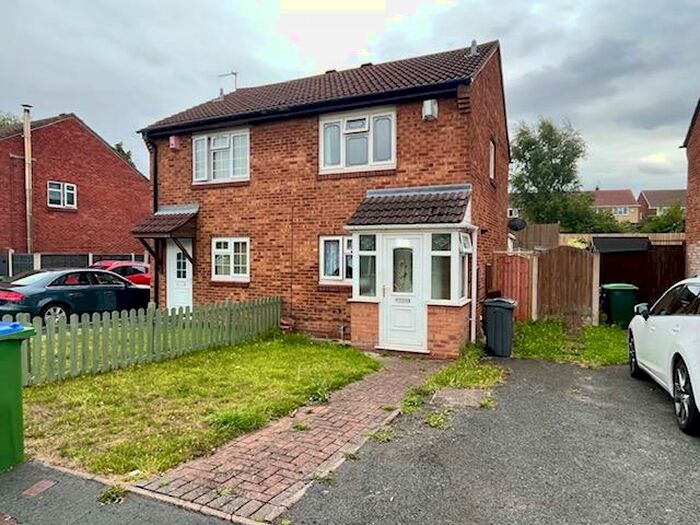 2 Bedroom Semi-Detached House To Rent In Carnegie Avenue, Tipton, DY4