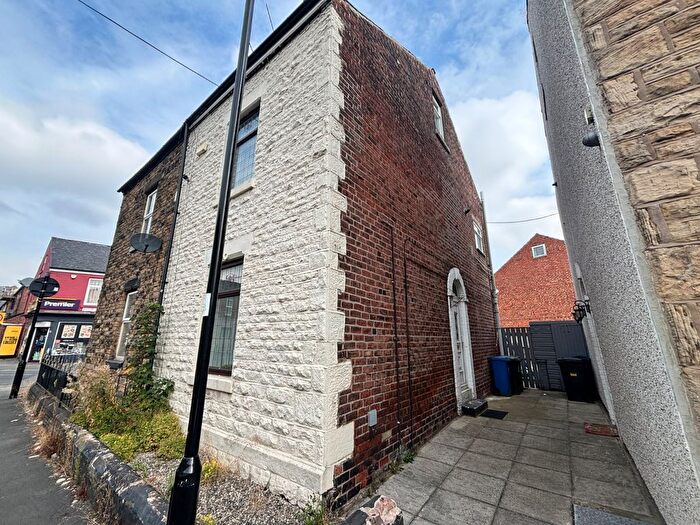 2 Bedroom Property To Rent In Beechwood Road, Sheffield, South Yorkshire, S6