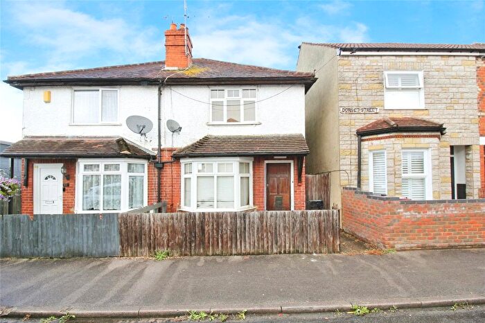2 Bedroom Semi-detached House For Sale In Dorset Street, Reading, RG30