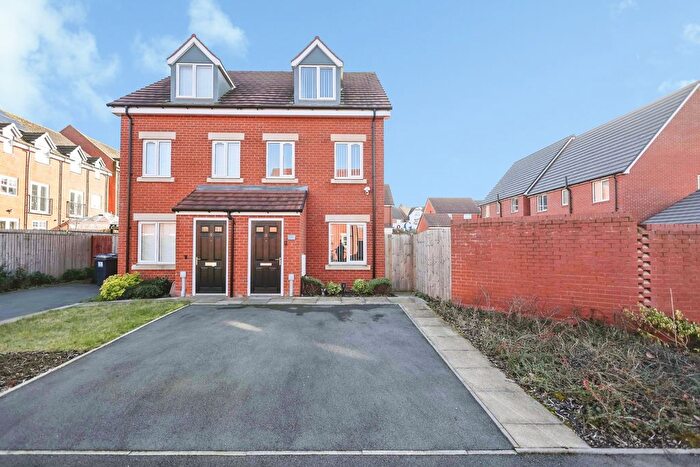 3 Bedroom Semi Detached House For Sale In Ward Place, Birmingham, West Midlands, B29