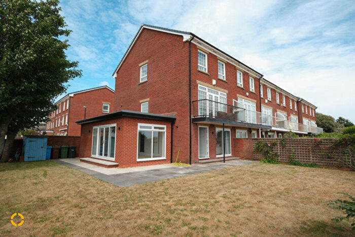 4 Bedroom Town House For Sale In The Leylands, Lytham St. Annes, FY8