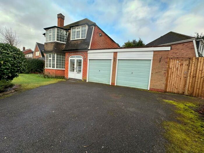 3 Bedroom House To Rent In Bryanston Road, Solihull, B91