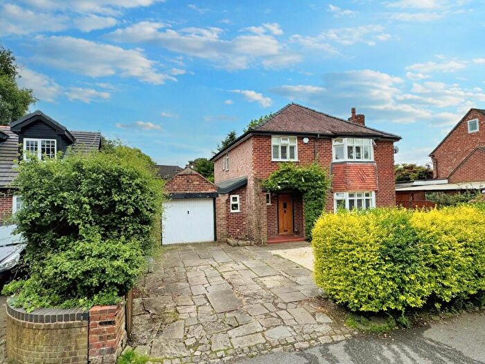 4 Bedroom Detached House For Sale In Upcast Lane, Wilmslow, SK9