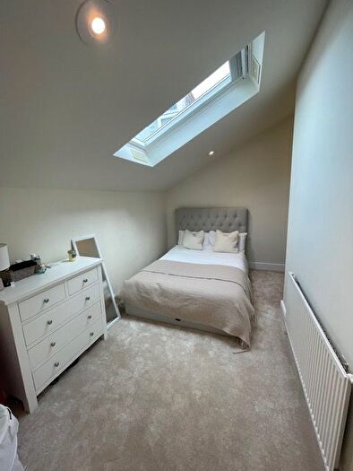 1 Bedroom Flat To Rent In Tankerville Road, London, SW16