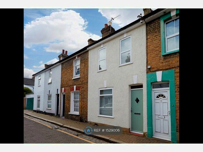 3 Bedroom Terraced House To Rent In Plymouth Road, Bromley, BR1