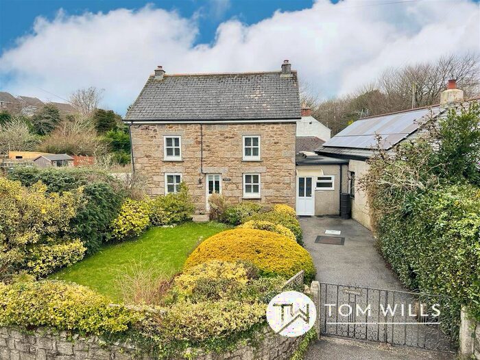 3 Bedroom Link Detached House For Sale In Foundry, Stithians, Truro, TR3