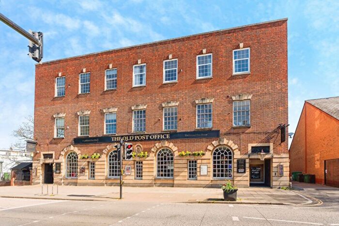 2 Bedroom Flat For Sale In Fishponds Road, Fishponds, Bristol, Somerset, BS16