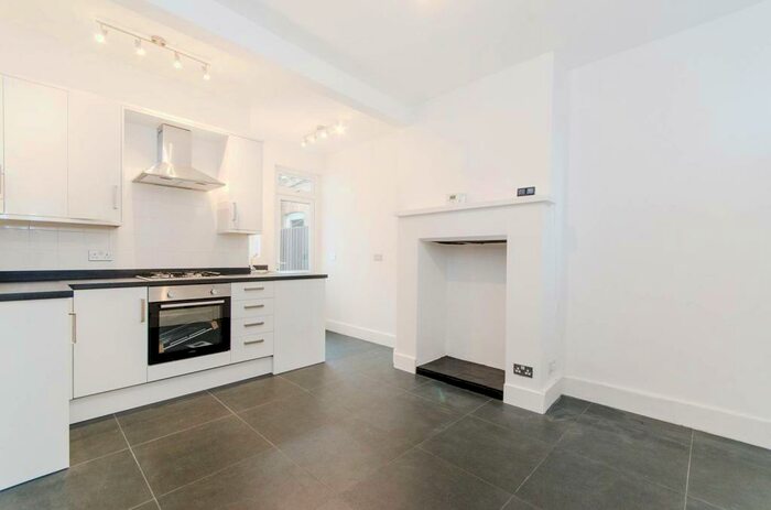 3 Bedroom House To Rent In Vaughan Road, Harrow, HA1