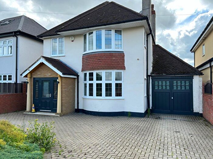 3 Bedroom Property To Rent In Lascelles Road, Slough, SL3