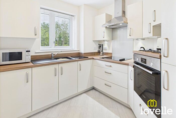 1 Bedroom Flat For Sale In Apartment Springs Court, Cottingham, East Riding Of Yorkshire, HU16