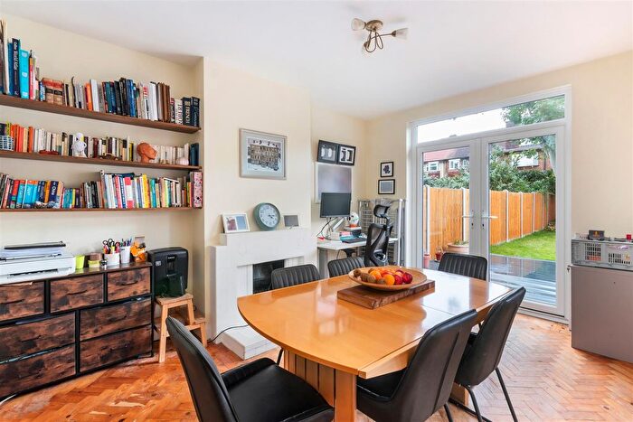 3 Bedroom Terraced House For Sale In Woodlands, London, SW20