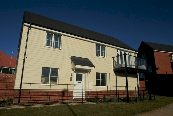 2 Bedroom Flat To Rent In Angora Road, Augusta Park, Andover SP11