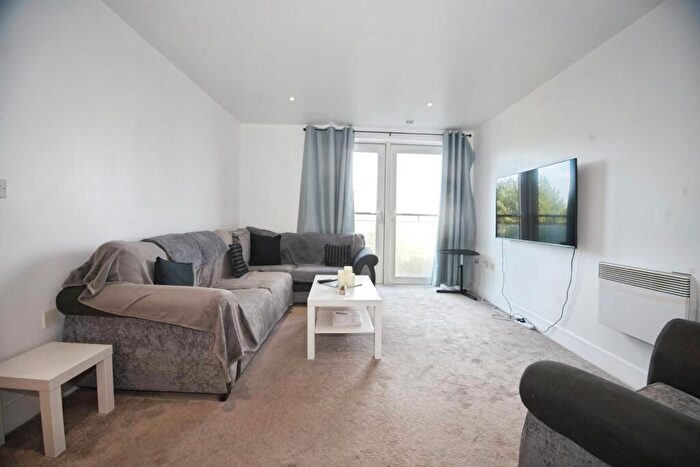 1 Bedroom Flat For Sale In Great Ormes House, Ferry Court, Cardiff Bay, CF11