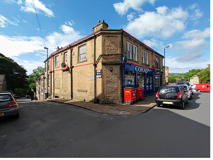 2 Bedroom Apartment To Rent In Fountain Street, Thornton, BD13
