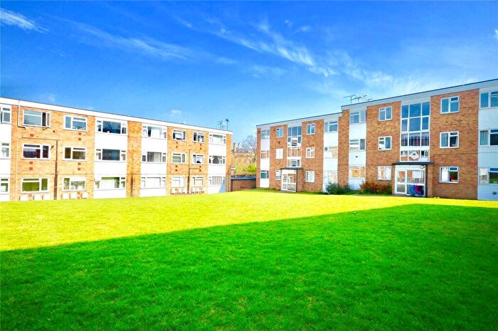 2 Bedroom Apartment To Rent In Haig Court, Chelmsford, Essex, CM2