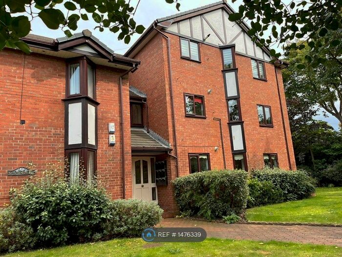 2 Bedroom Flat To Rent In Sunningwell, Liverpool, L23