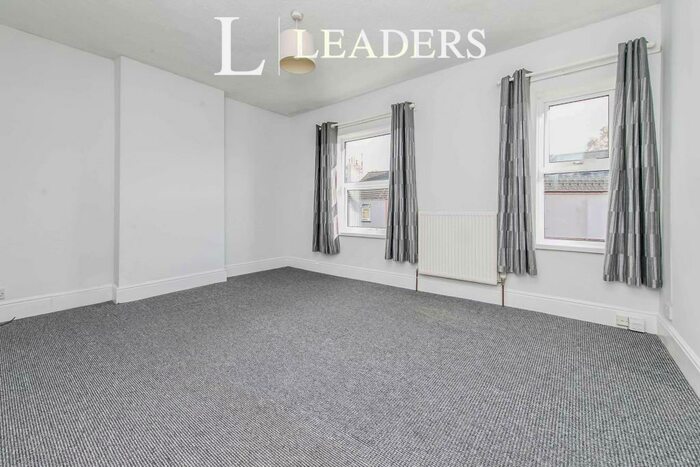 3 Bedroom Semi-Detached House To Rent In Wallace Road, Ipswich, IP1