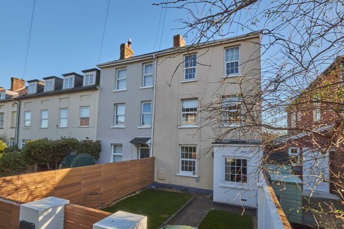 5 Bedroom Semi-Detached House To Rent In Sivell Place, Exeter, EX2