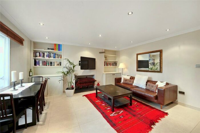 1 Bedroom Apartment To Rent In Oakley Square, London, NW1