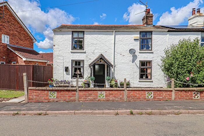 4 Bedroom Cottage For Sale In Wiggenhall St. Mary The Virgin, King's Lynn, Norfolk, PE34