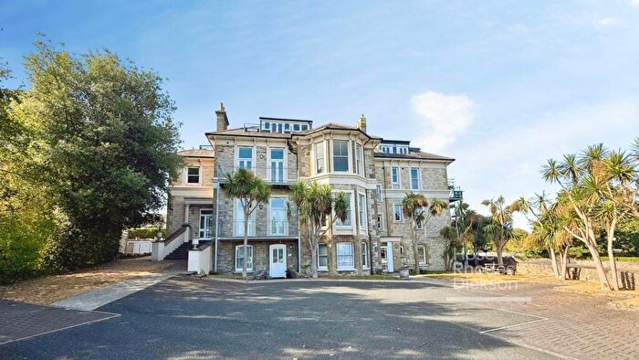 2 Bedroom Apartment For Sale In Appley Rise, Ryde, Isle Of Wight, PO33