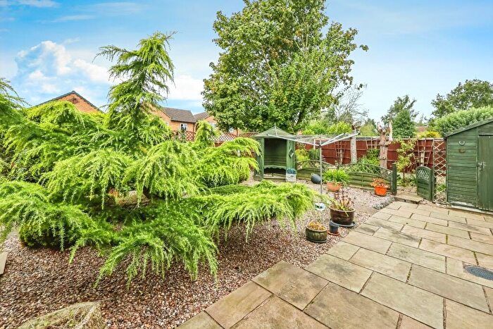 3 Bedroom Bungalow For Sale In Chatsworth Court, West Hallam, Ilkeston, Derbyshire, DE7