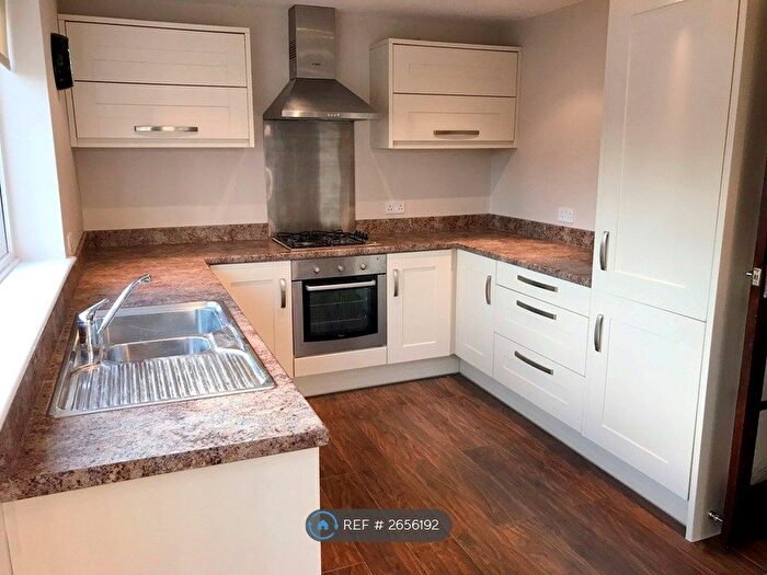 1 Bedroom Flat To Rent In Havelock Road, Kings Langley, WD4