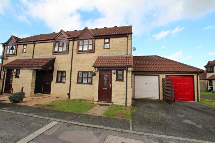3 Bedroom Terraced House To Rent In Sherbourne Avenue, BS32