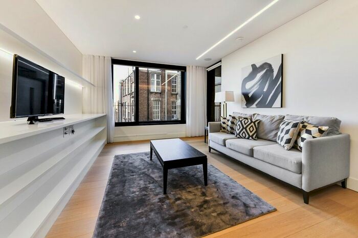 1 Bedroom Flat To Rent In Rathbone Place, London, W1T