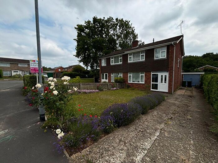 3 Bedroom Semi-Detached House For Sale In The Glade, Thetford, IP24