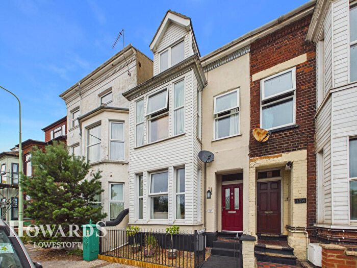 5 Bedroom Terraced House For Sale In Denmark Road, Lowestoft, NR32