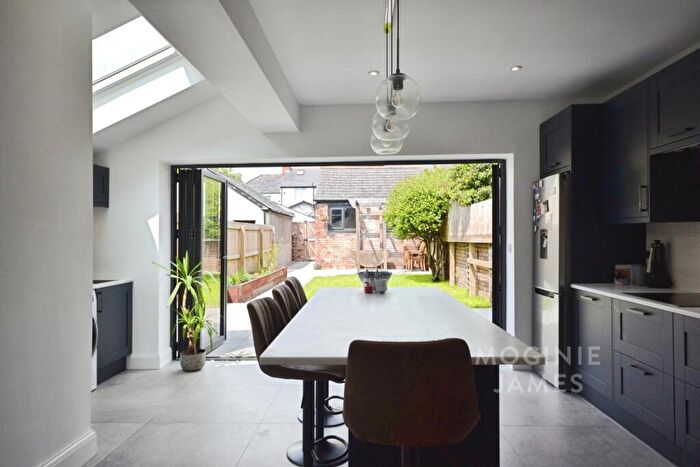 4 Bedroom House For Sale In Rhigos Gardens, Cathays, Cardiff, CF24