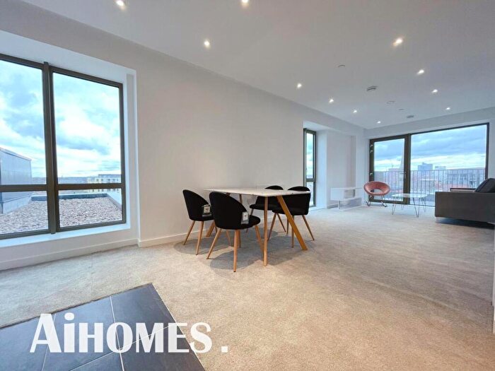 2 Bedroom Apartment To Rent In Lc, Hulme Street, Salford, Uk, B36