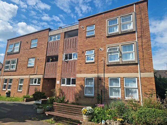 3 Bedroom Apartment To Rent In Bell Lane, SL4