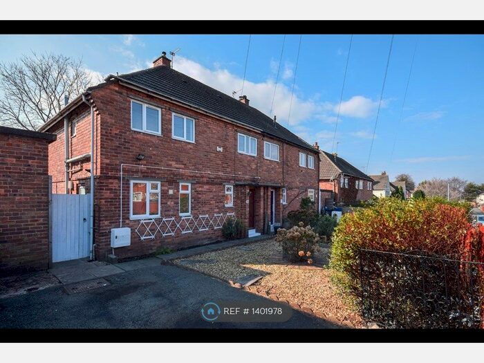 3 Bedroom Semi-Detached House To Rent In Linden Avenue, Connah's Quay, Deeside, CH5