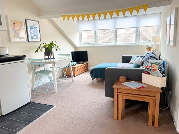 2 Bedroom Flat To Rent In Coral Street, Saltburn-By-The-Sea, TS12