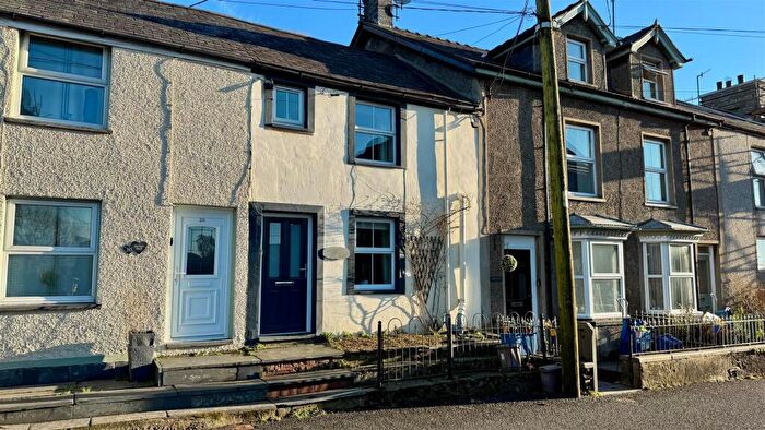 2 Bedroom Terraced House For Sale In High Street, Talsarnau, LL47