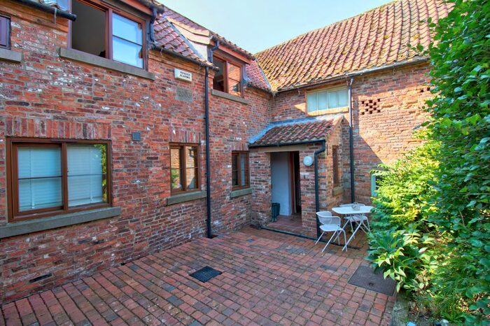 3 Bedroom Cottage For Sale In Morton Carr Lane, Nunthorpe, Middlesbrough, TS7