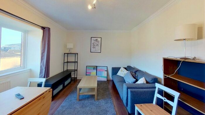 2 Bedroom Flat To Rent In Allanfield, Edinburgh, EH7
