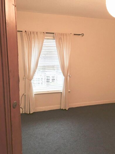 2 Bedroom Flat To Rent In Apartment, Franklin Road, Harrogate, HG1