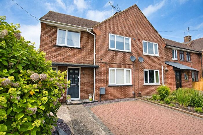3 Bedroom End Of Terrace House For Sale In Travers Road, Deal, Kent, CT14