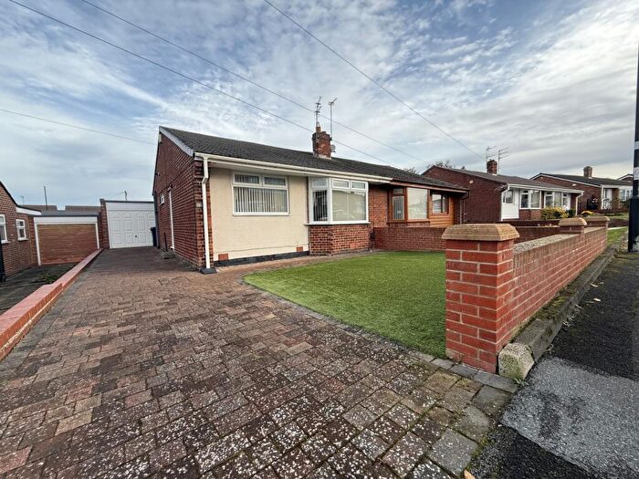 2 Bedroom Semi-Detached Bungalow For Sale In Kirkwood Avenue, Sunderland, SR4